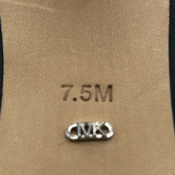 Michael Kors Halle Mule Pump Leather Black Pointed Toe Heels Size 7.5M NIB - Picture 11 of 14